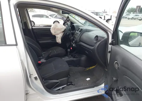 2014 Nissan Versa 1.6 S+ z USA, uszkodzony, nr VIN 3N1CN7AP3EL838538